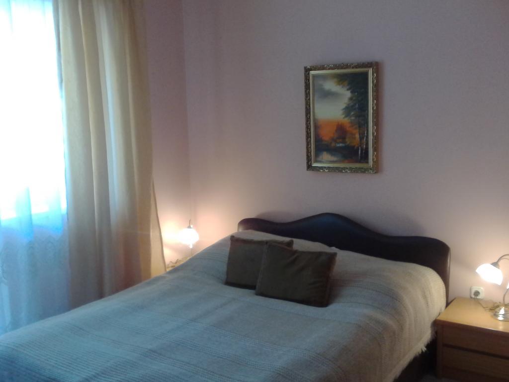Kristaly Apartman Heviz Ngoại thất bức ảnh
