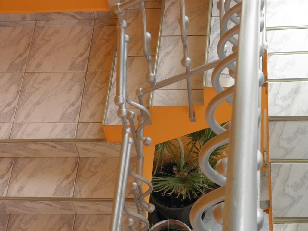 Kristaly Apartman Heviz Ngoại thất bức ảnh