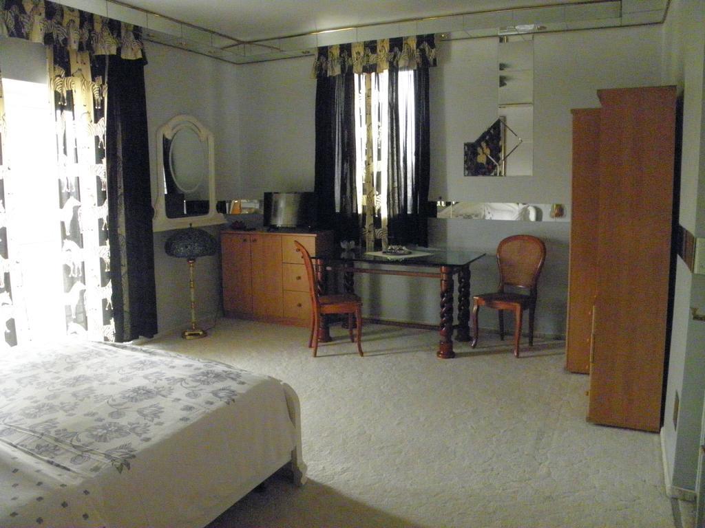 Kristaly Apartman Heviz Ngoại thất bức ảnh